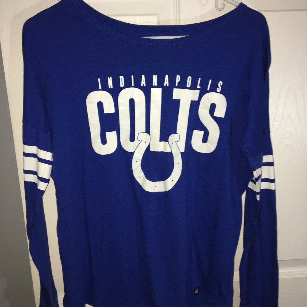 Sports shirt